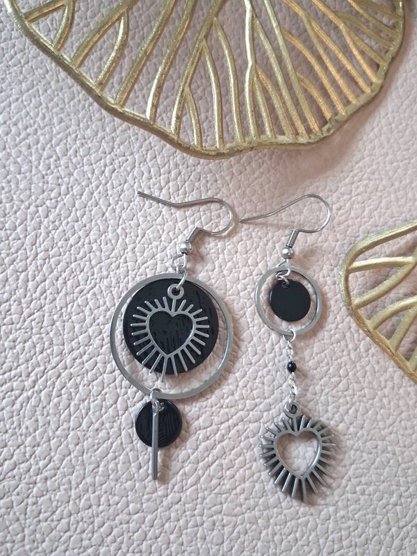 Boucles d’oreilles asymétriques ACIER