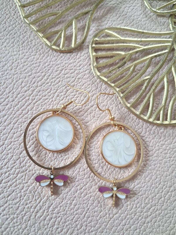 Boucles d’oreilles symétriques