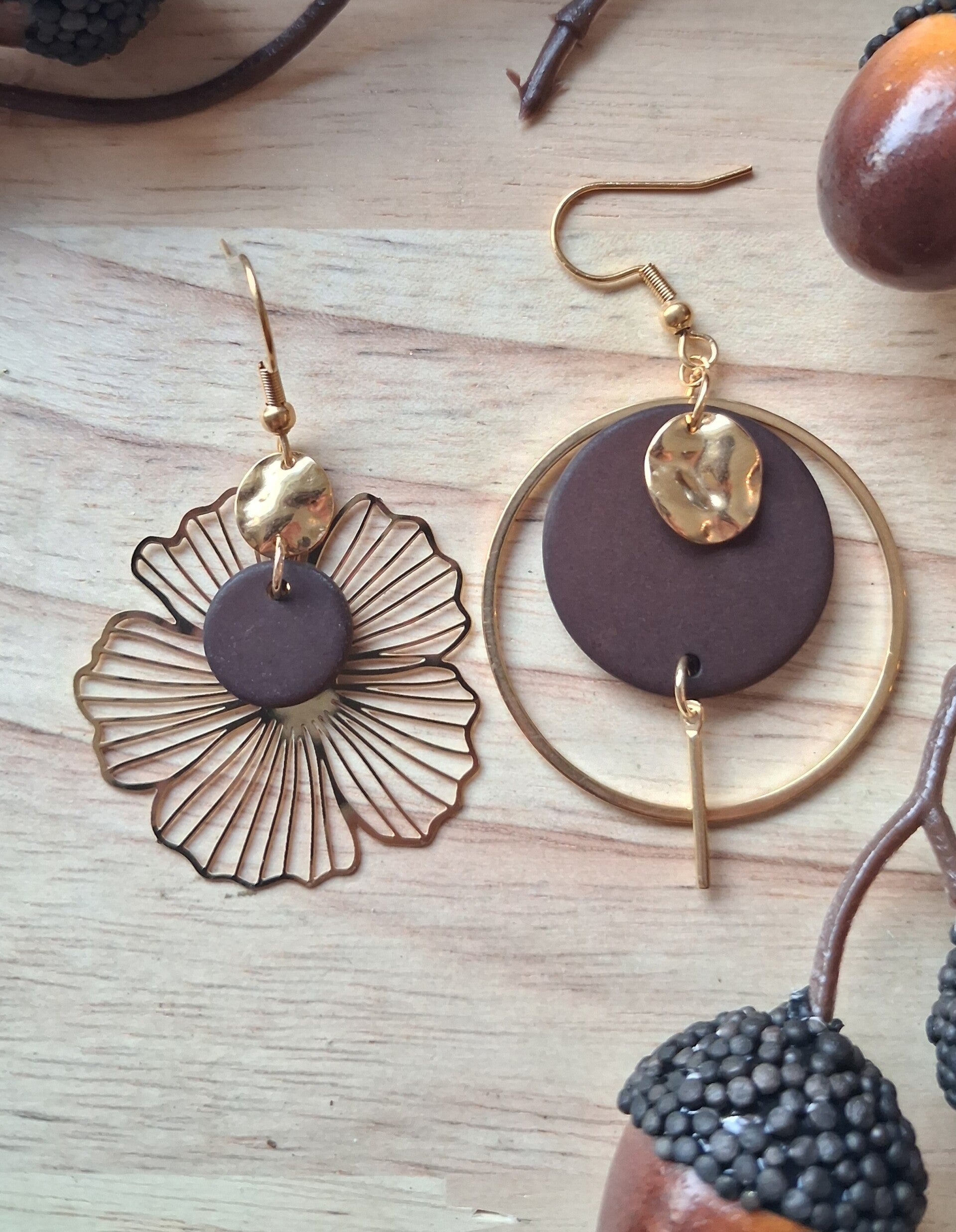 Boucles d’oreilles asymétriques - ACIER