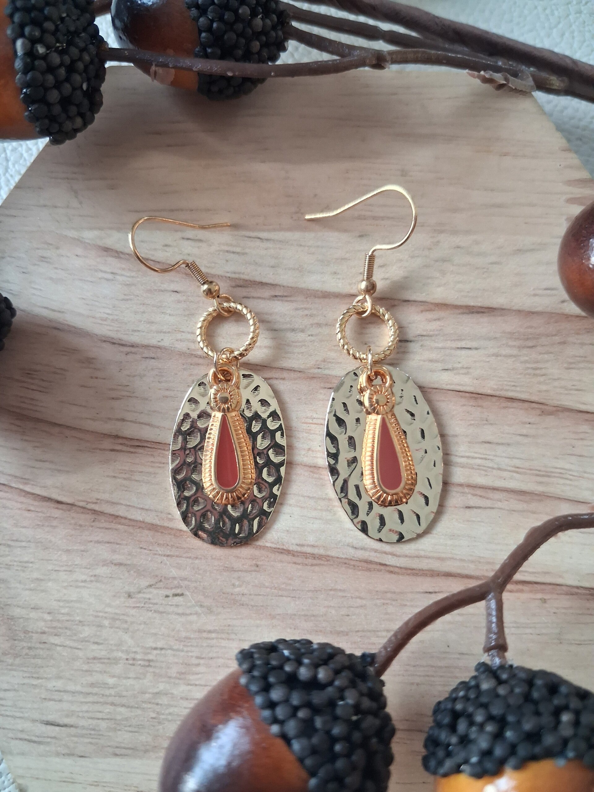 Boucles d’oreilles symétriques