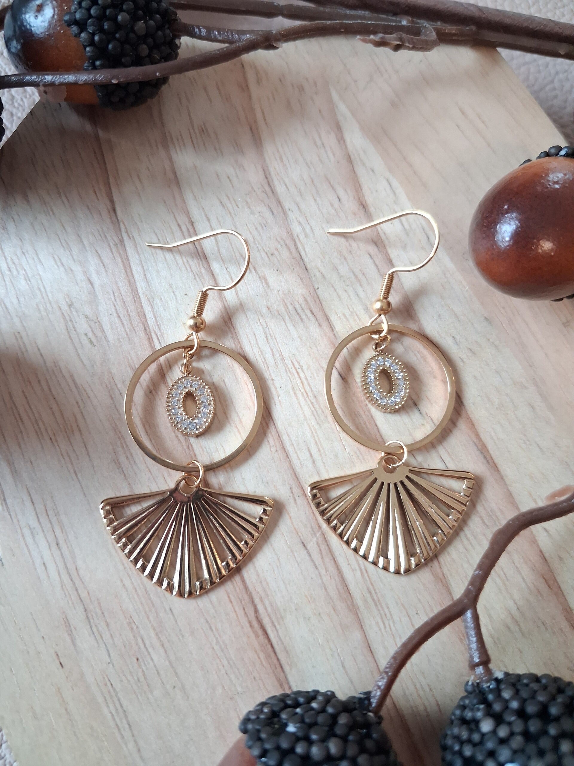 Boucles d’oreilles symétriques - ACIER