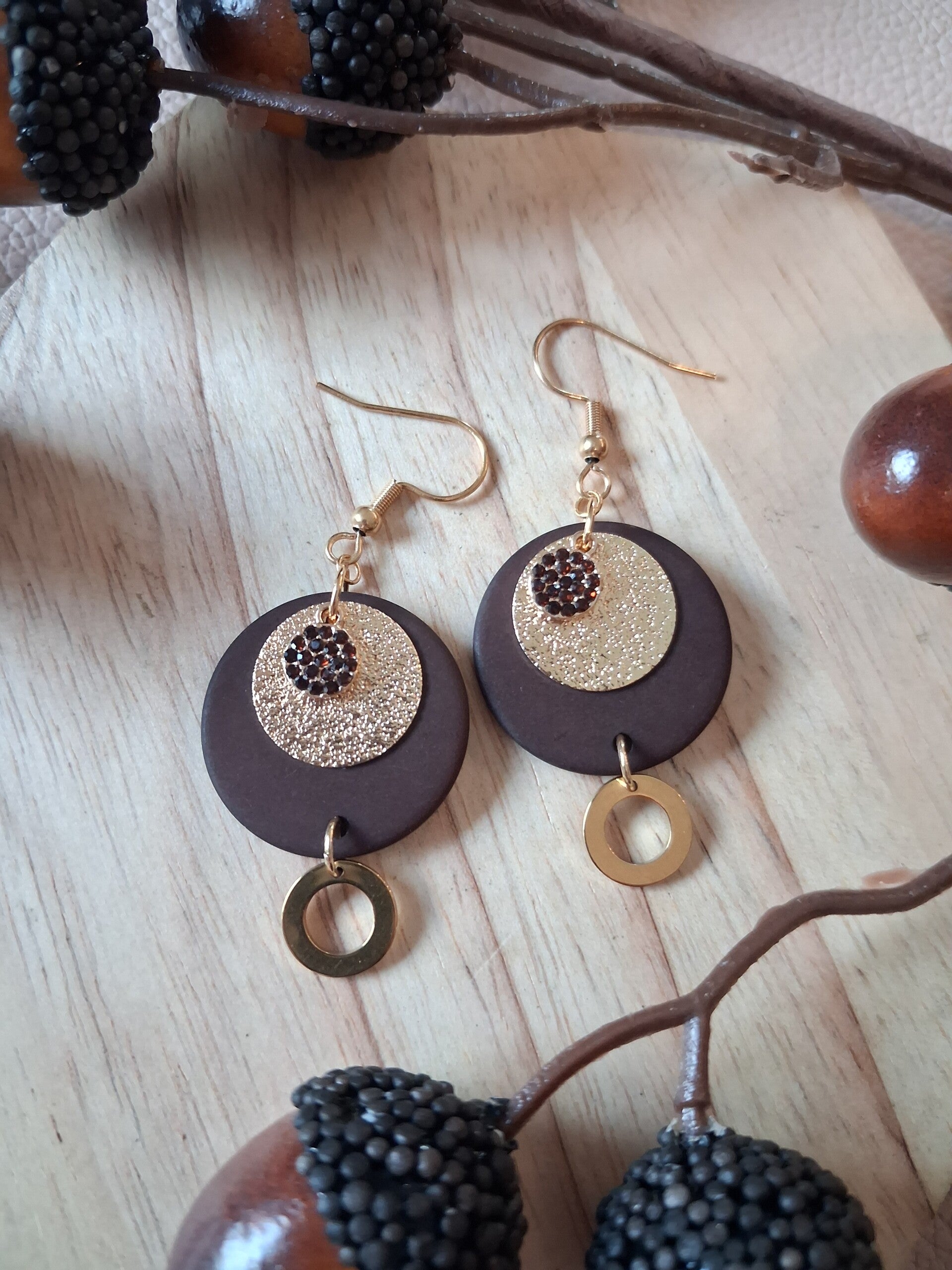 Boucles d’oreilles symétriques