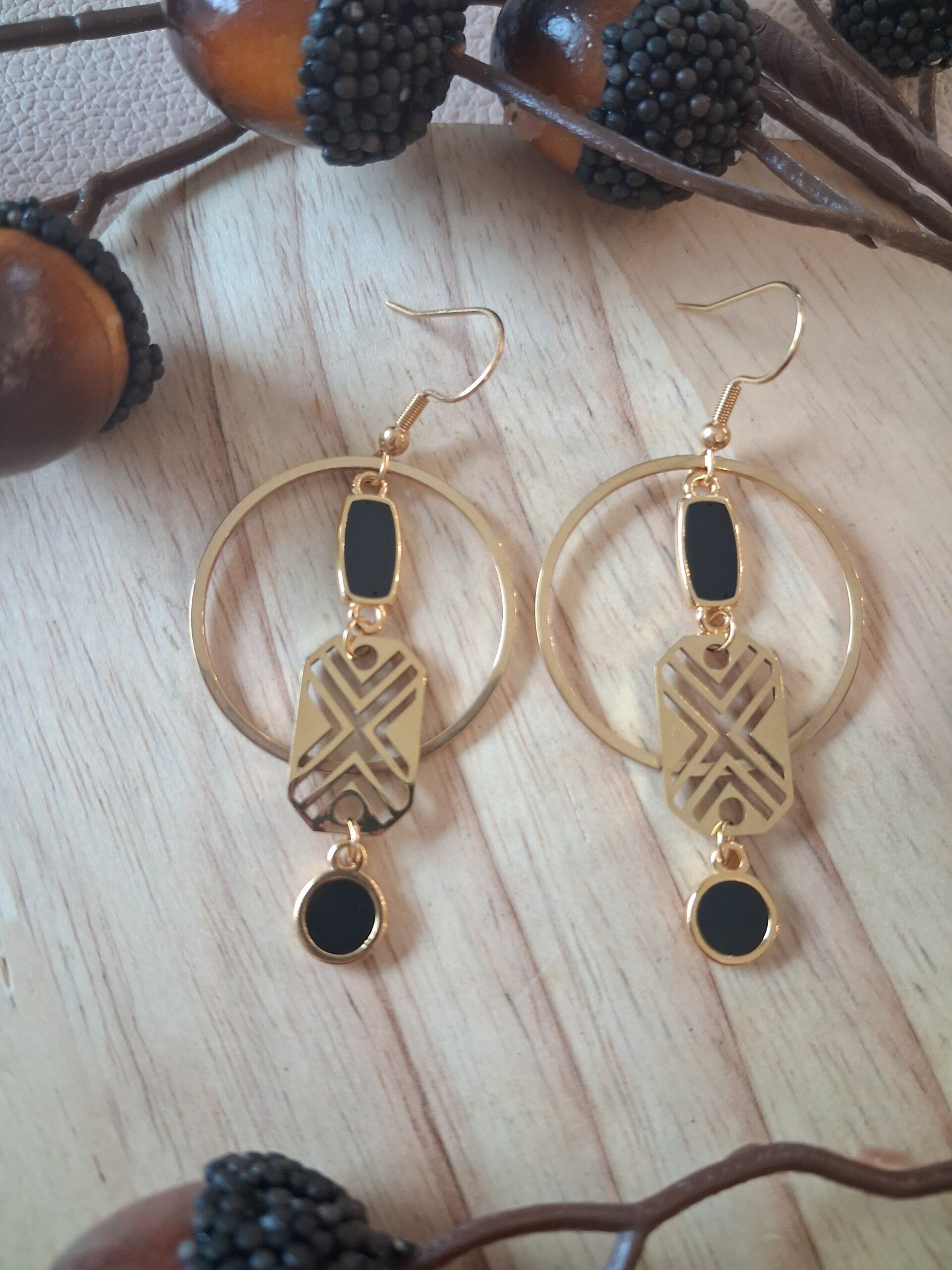 Boucles d’oreilles symétriques