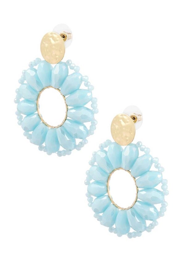 Statement madelief vorm oorbellen - baby blauw
