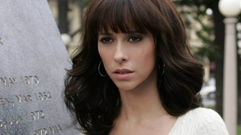 Jennifer Love Hewitt