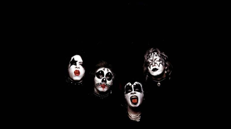 Kiss