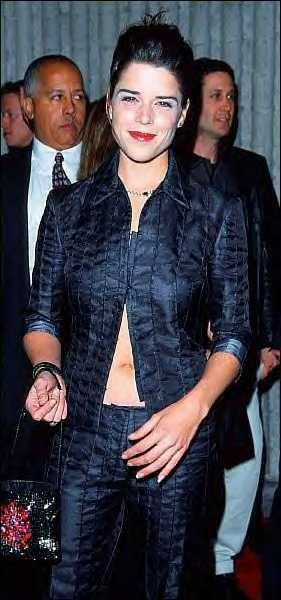 Neve Campbell