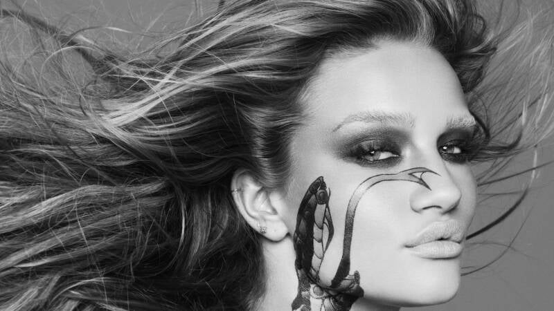 Rosie Huntington-Whiteley