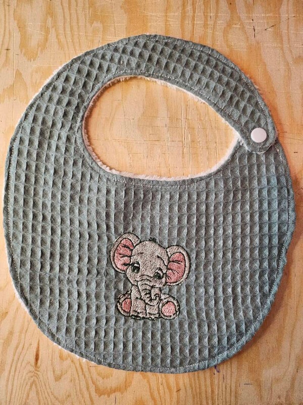 Bavette accroche coté personnalisé