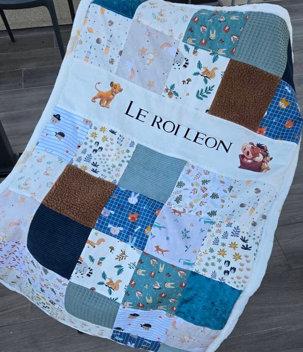 Couverture Souvenir Personnalisée – À partir des vêtements de votre bébé