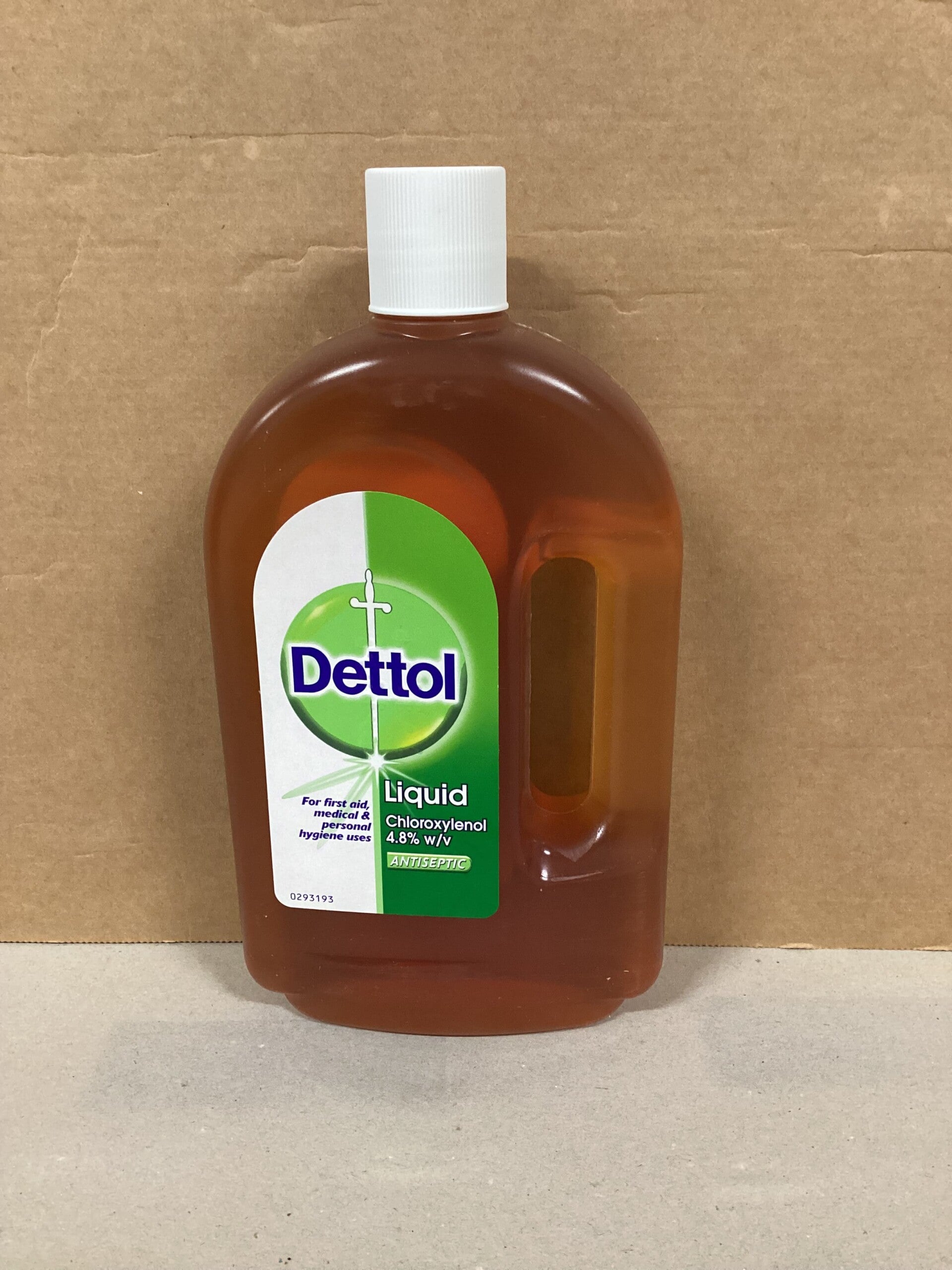 Dettol pur de pharmacie desinfectant nettoyant 750ml