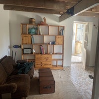 20e324fd-83aa-473a-834f-d1d2719d2af6-standard-s3k3yw.jpg