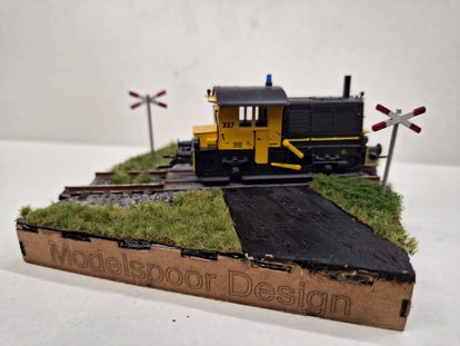 Evemodel 1 Piece Rail H0 1:87 Model Bridge for Model Railway Evemodel 1 Piece Rail H0 1:87 Model Bridge for Model Railway