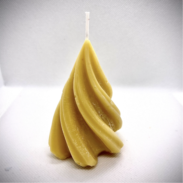 Sapin contemporain de Saturne