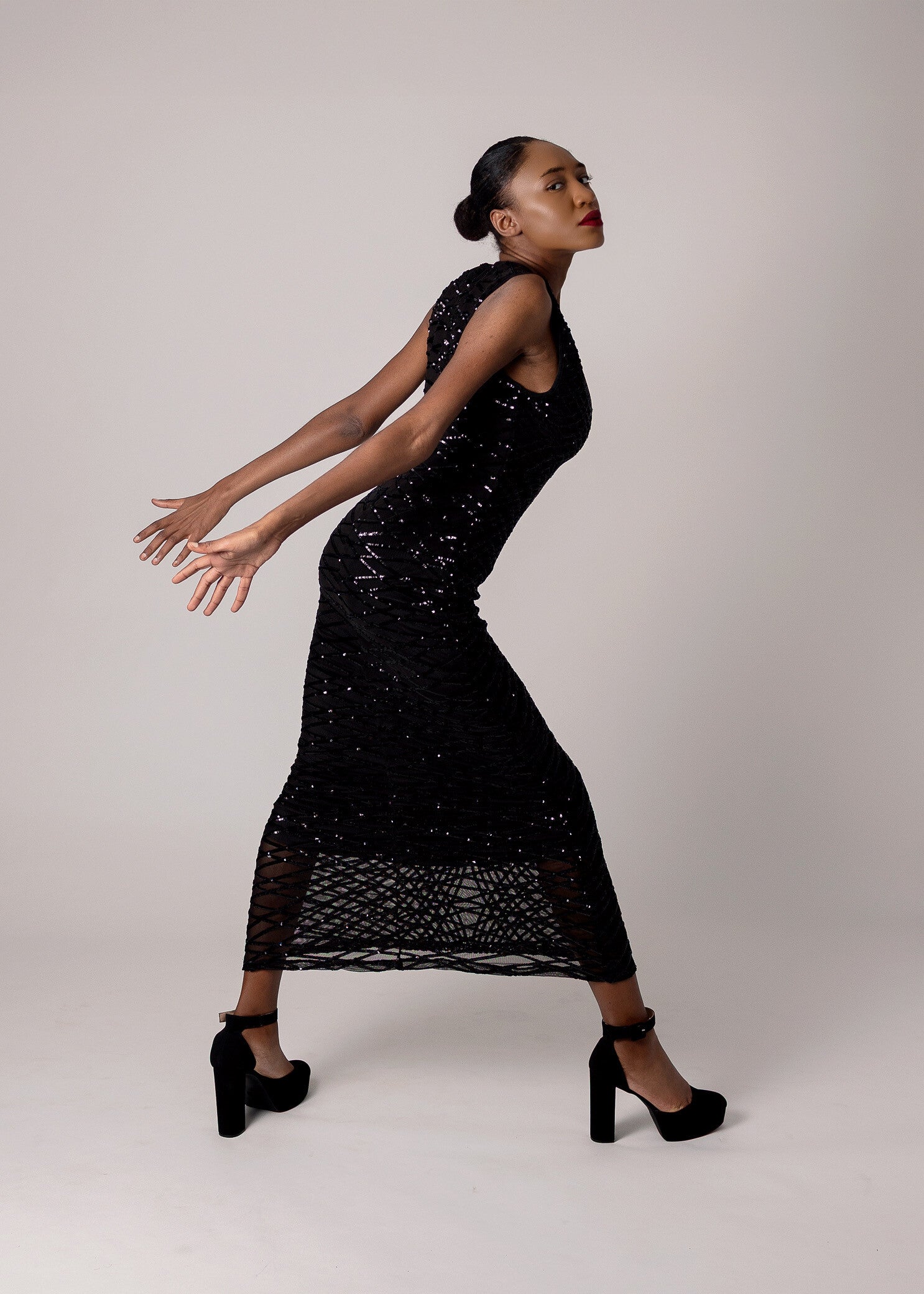 Professional In Studio Photoshoot (2 Hours)