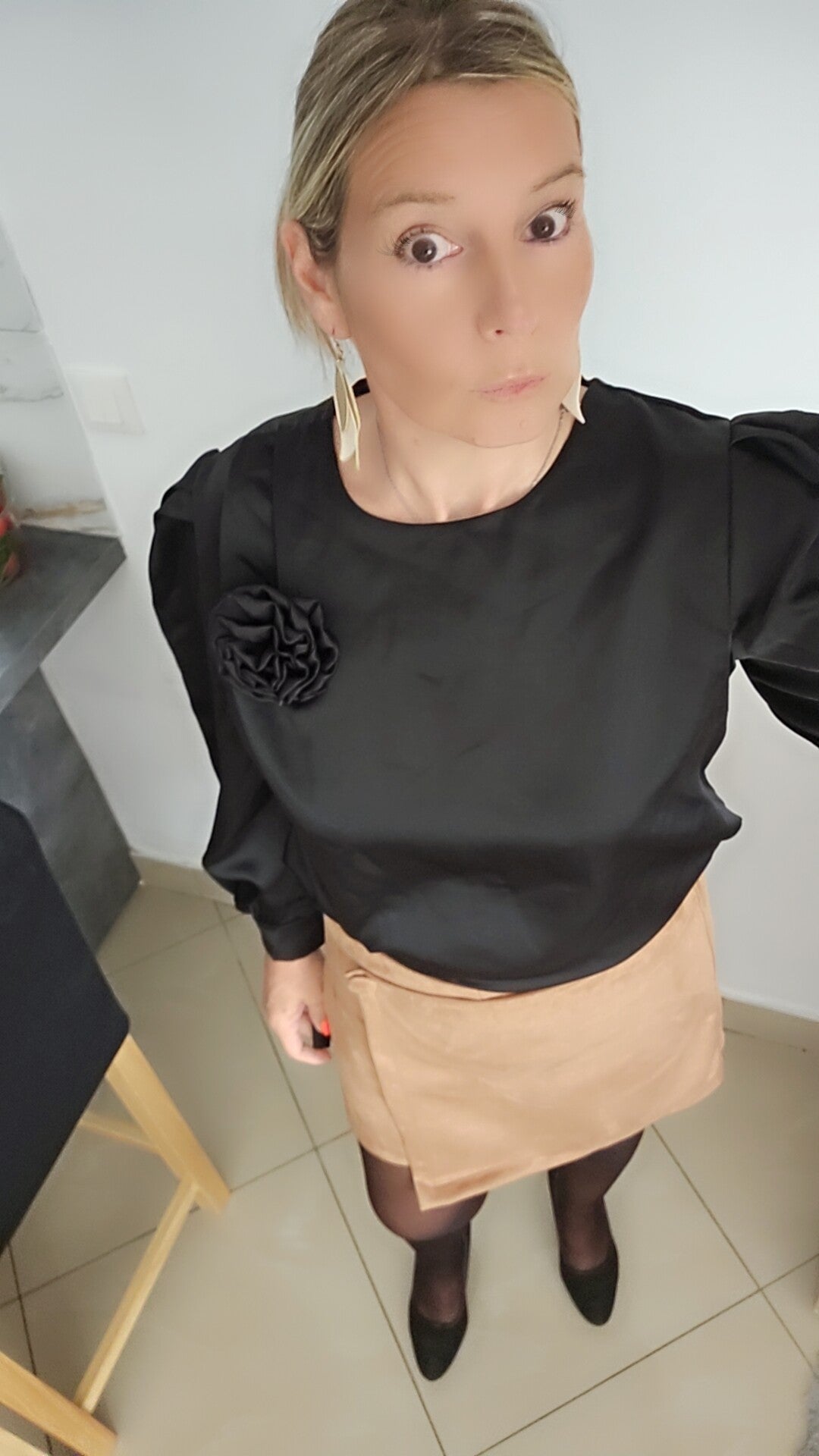 BLOUSE  NOIR PRINCESSE
