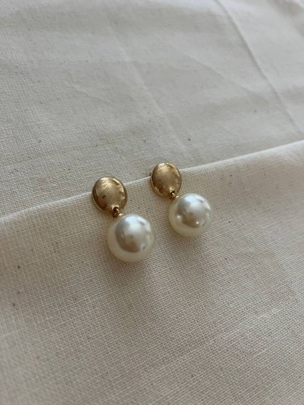 Oorbellen parel - goud / wit