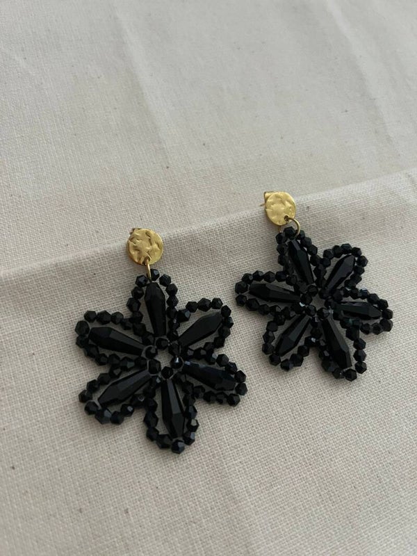 Oorbellen facet bloem - goud / zwart