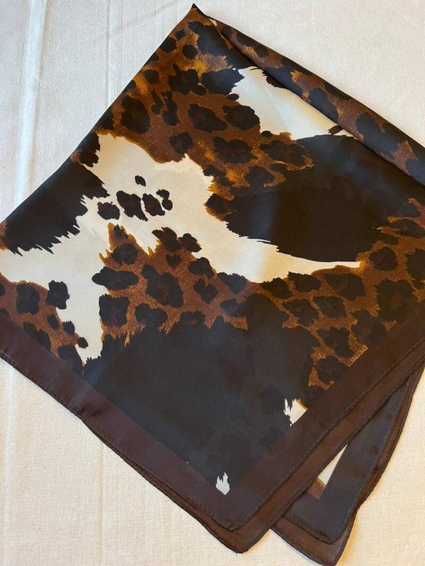 Sjaaltje - panterprint zwart / bruin / wolwit