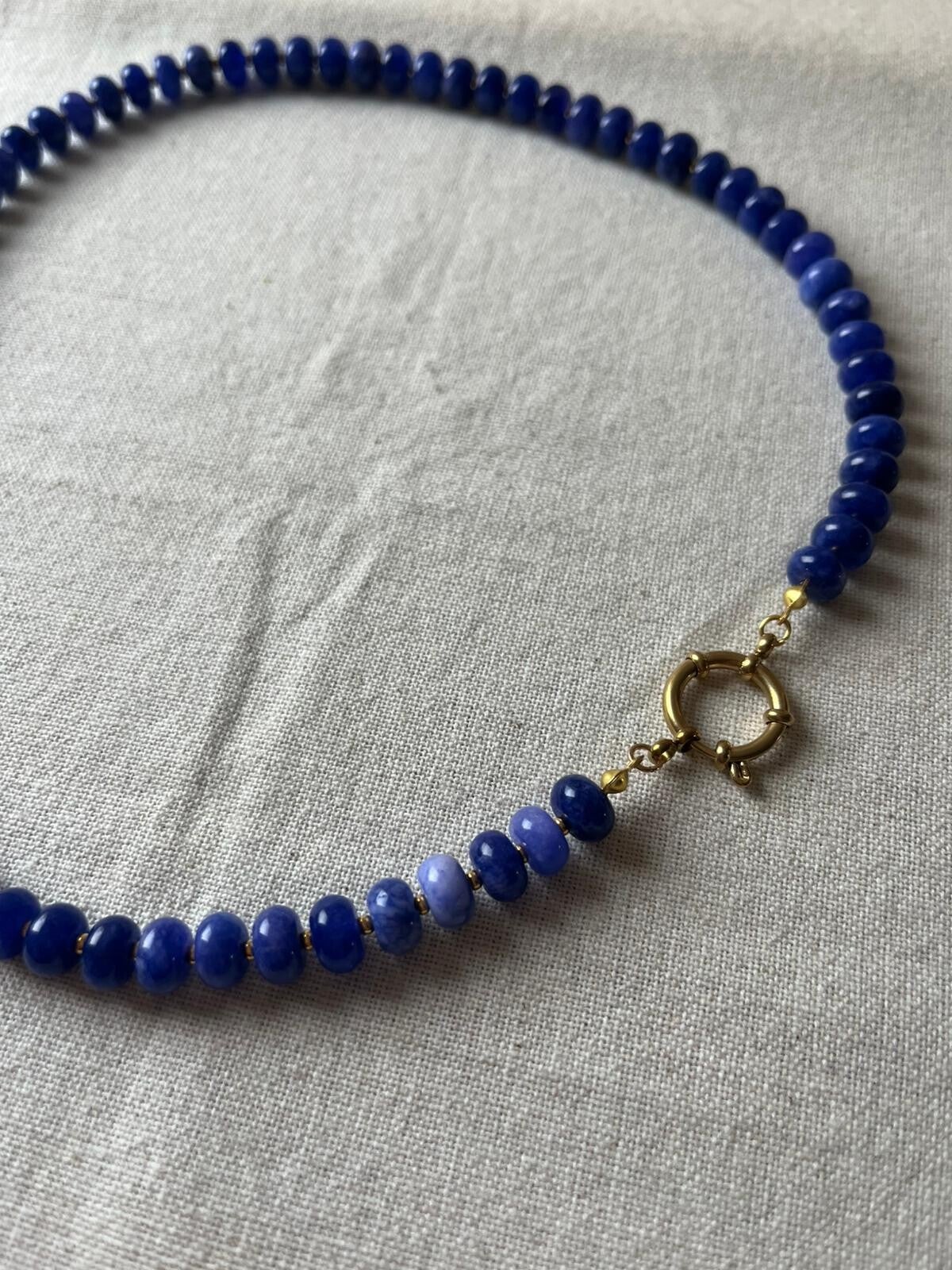 Ketting - donkerblauw / goud
