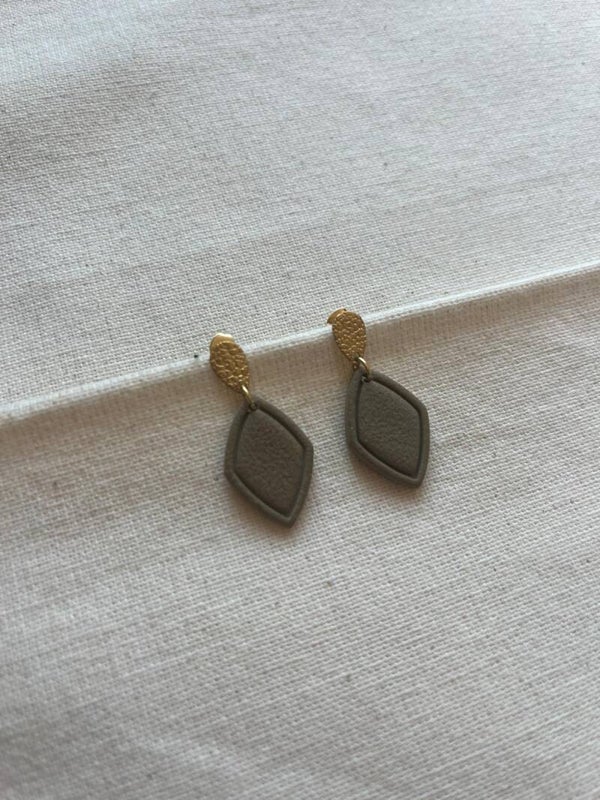 Oorbellen - sage / goud
