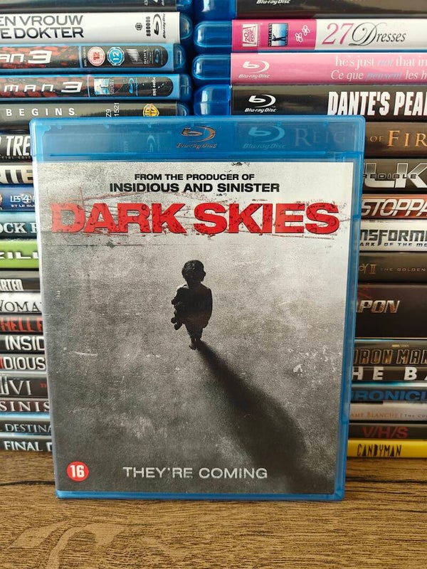 Dark skies blu ray