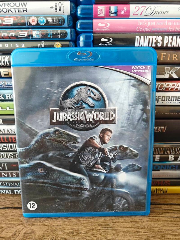 Jurassic World blu ray