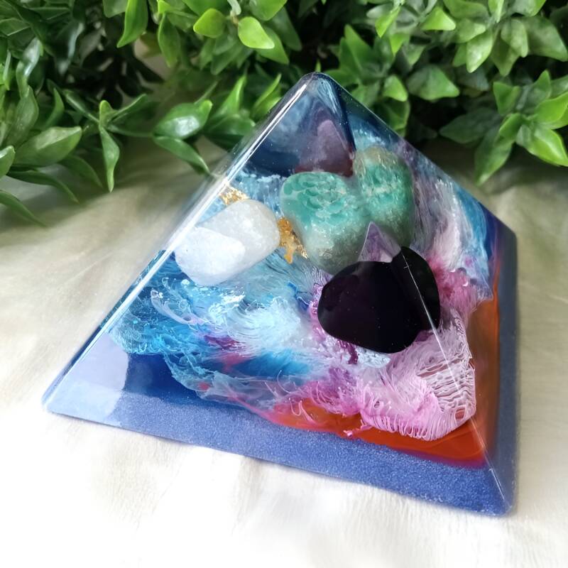 Orgonite piramides klein