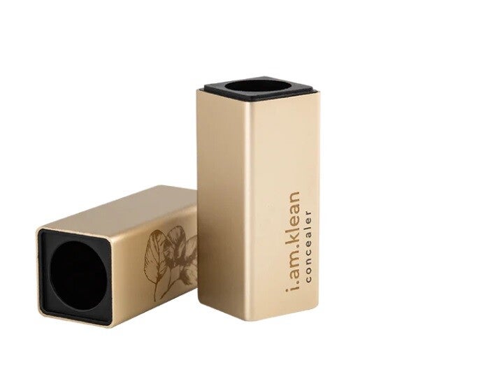 Refillable Concealer/Lipbalm Stick