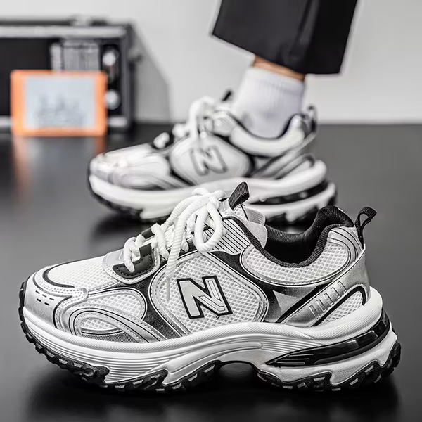 Chunky Platform Lift Sneakers - Low-Top Lace-Up Retro