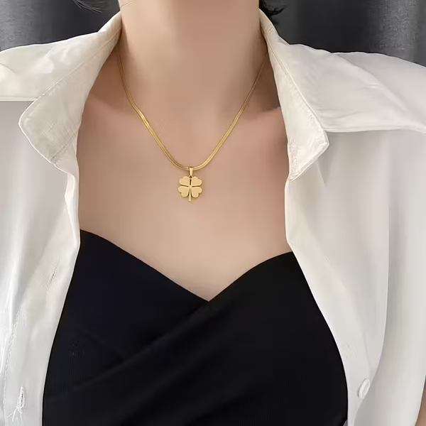 1pc, Simple Rustic Style Four-Leaf Clover Pendant Necklace, 18K Golden Plated