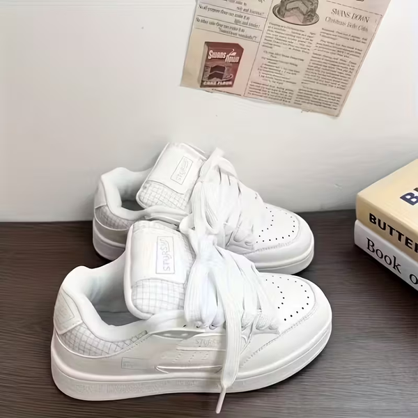 Unisex Low-Top Sneakers