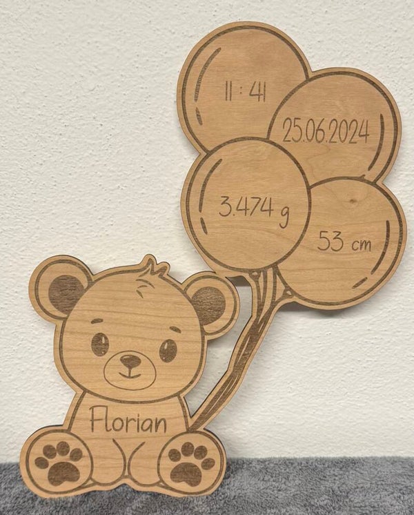 Wanddeko Holzbär mit Geburtsdaten 29 cm Hoch