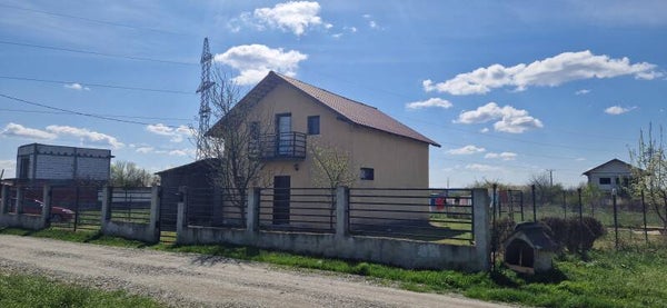 2 bedroom house