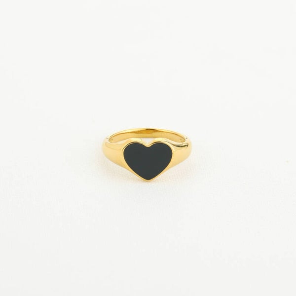 Black hart ring