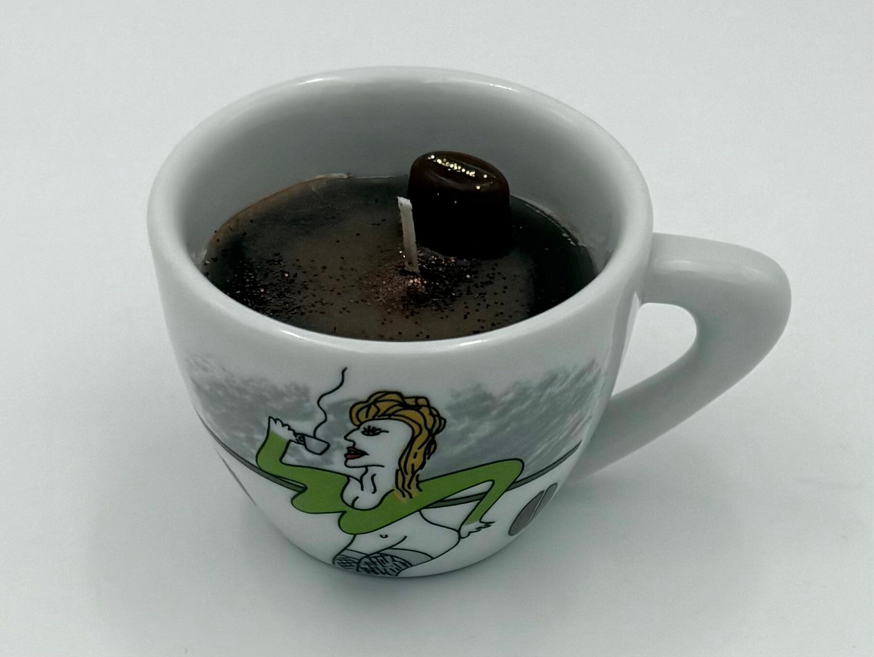 Kerze in Espressotasse