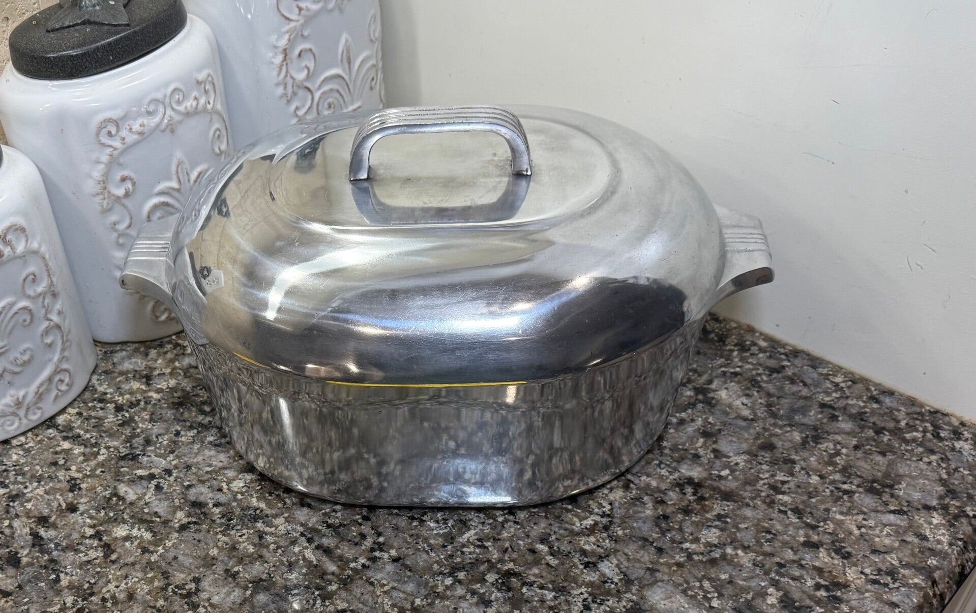 “2nd Edition” MAGNALITE Wagner Ware 4265 8qt Roaster