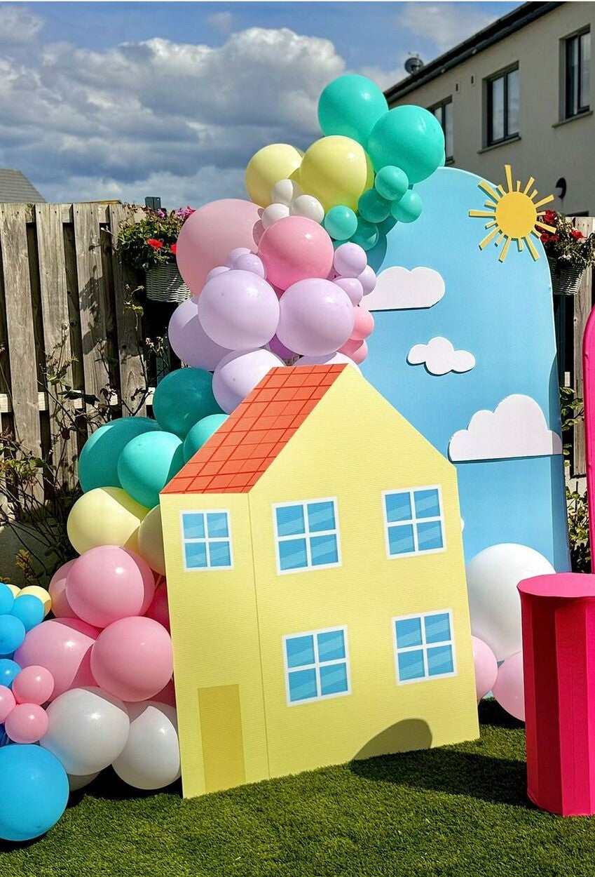 Peppa House Cutout