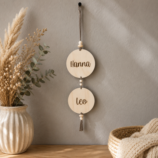 Personalisierte Namens-Wanddeko aus Holz – Boho Türschild
