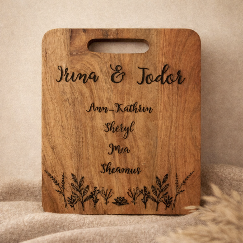 Schneidebrett Wiese, personalisiert