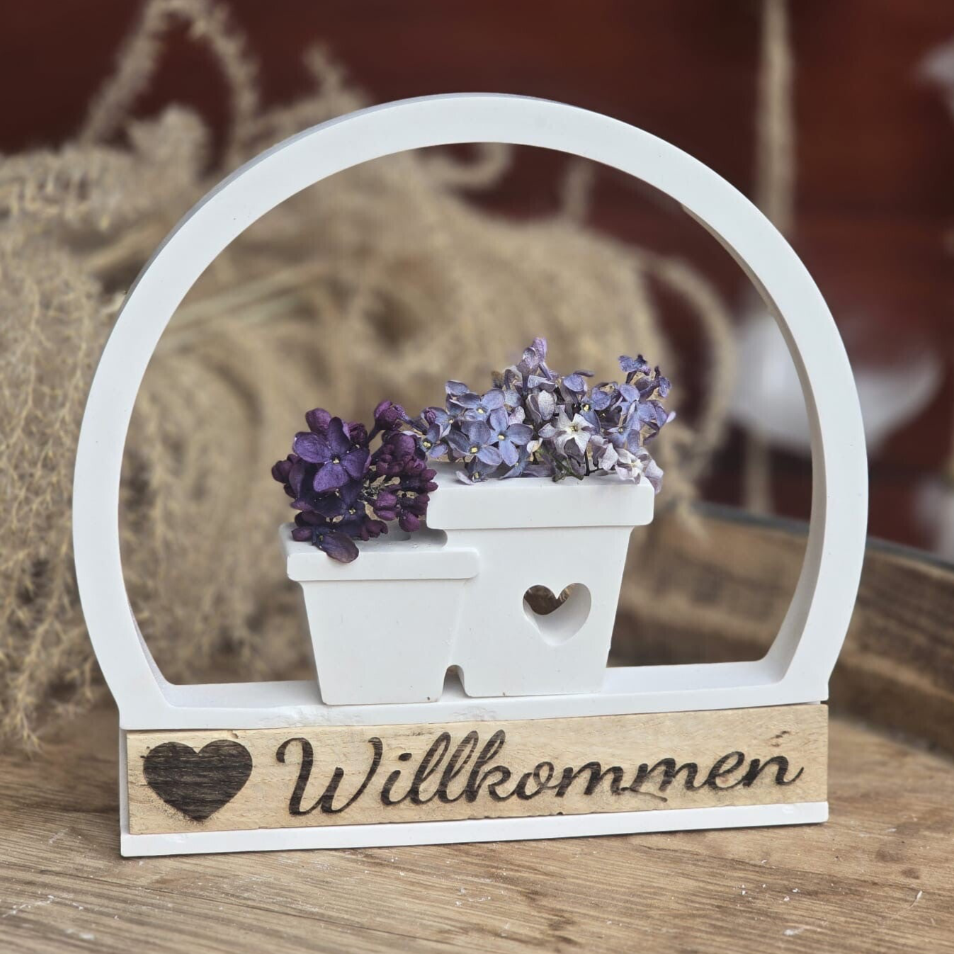 Deko-Ring mit personalisierbarer Holzgravur und Trockenblumen