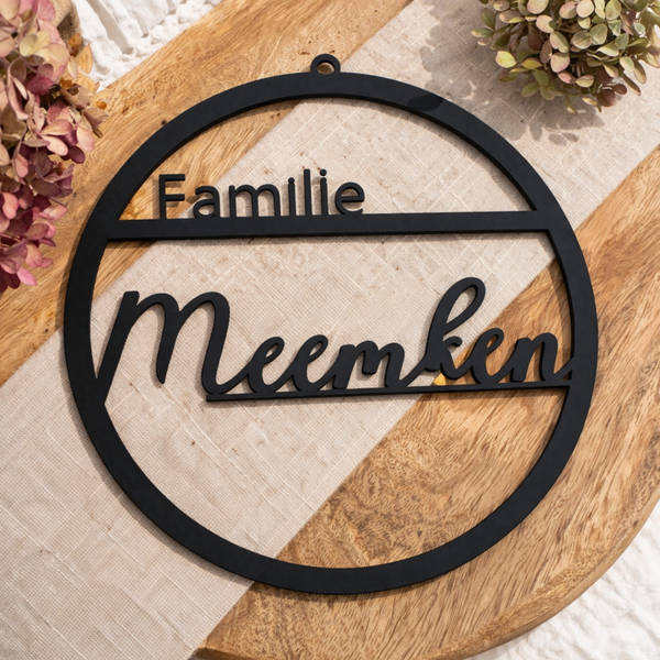 Modernes personalisiertes Türschild mit Namen – rundes Design