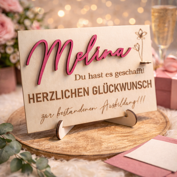 Personalisiertes Holzschild zur bestandenen Ausbildung mit Geldfach