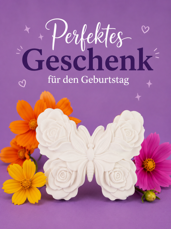 Schmetterling mit Rosenflügeln