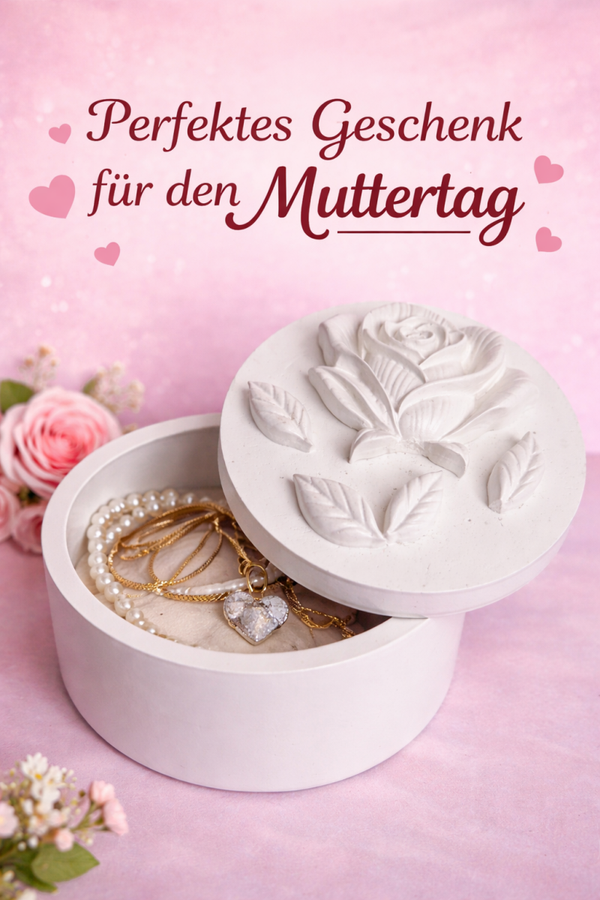 Deckeldose mit Rosenrelief (ohne Schmuck)