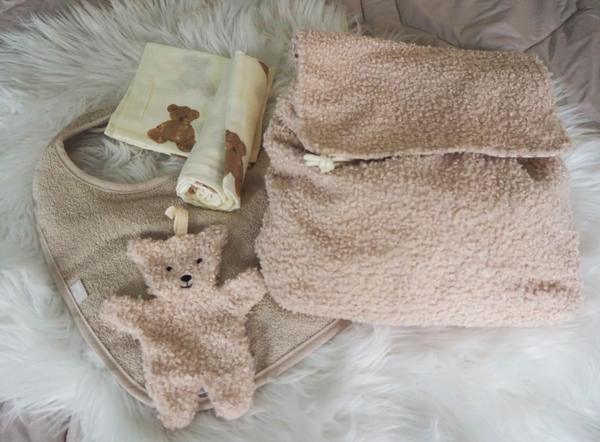 Luxe Cadeaupakket met Jollein Essentials