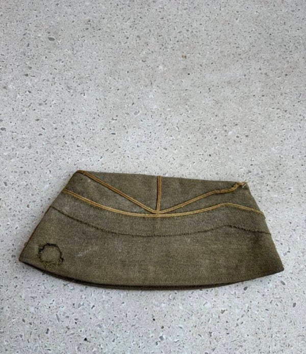 ABBL bonnet Carabiniers