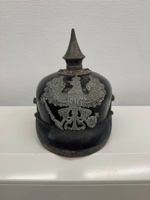 Wo1 Duitse pinhelm M15