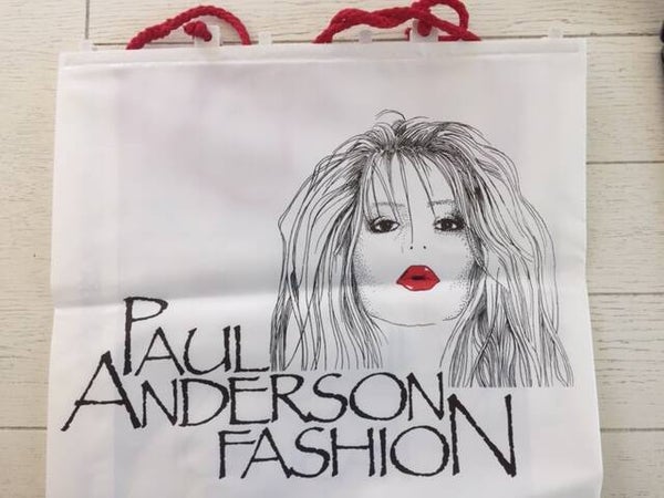 20 draagtassen Paul Anderson met rode koord.