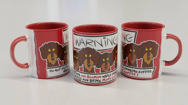 Teckel ruwharig ! ochtendhumeur beker ;-) rood Angry Dogs serie